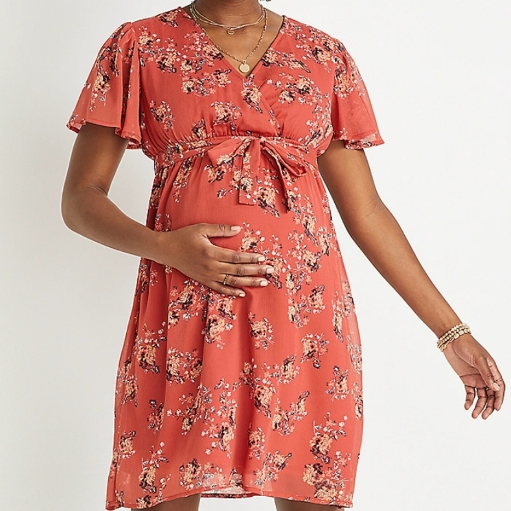 *NWT Maurices Floral Rust Combo Flutter Sleeve Nursing Friendly Maternity Dress